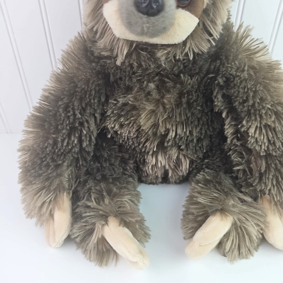 The Bearington Collection Sloth Plush 12 inch Stuffed Animal Brown Sweet Face - Picture 3 of 14